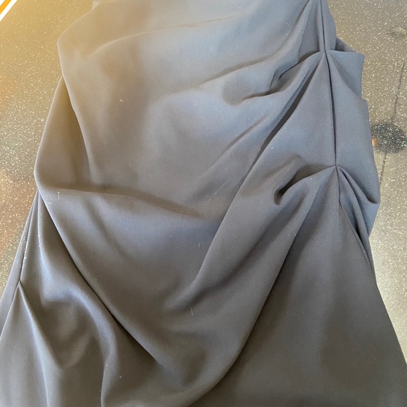 Designer Nicole Miller Evening Gown - Picture 10 of 11